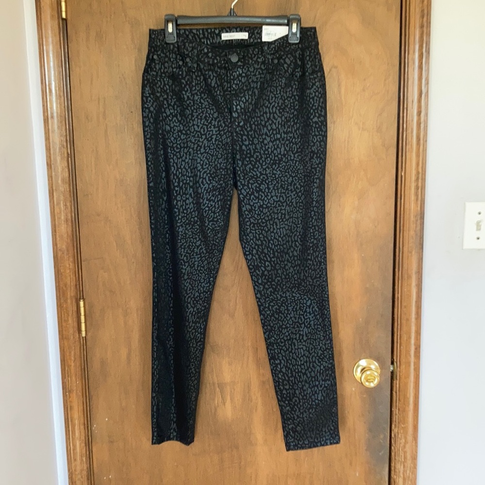 Nine West skinny mid rise black leopard animal print jean size 10
